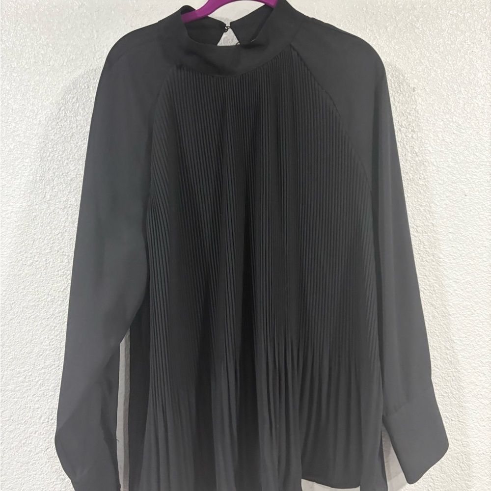 Vince Camuto Black Pleated Blouse